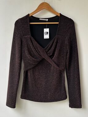 RED By BKE Metallic Twist Long Sleeve Top Brown Black Buckle Women’s Medium NWT